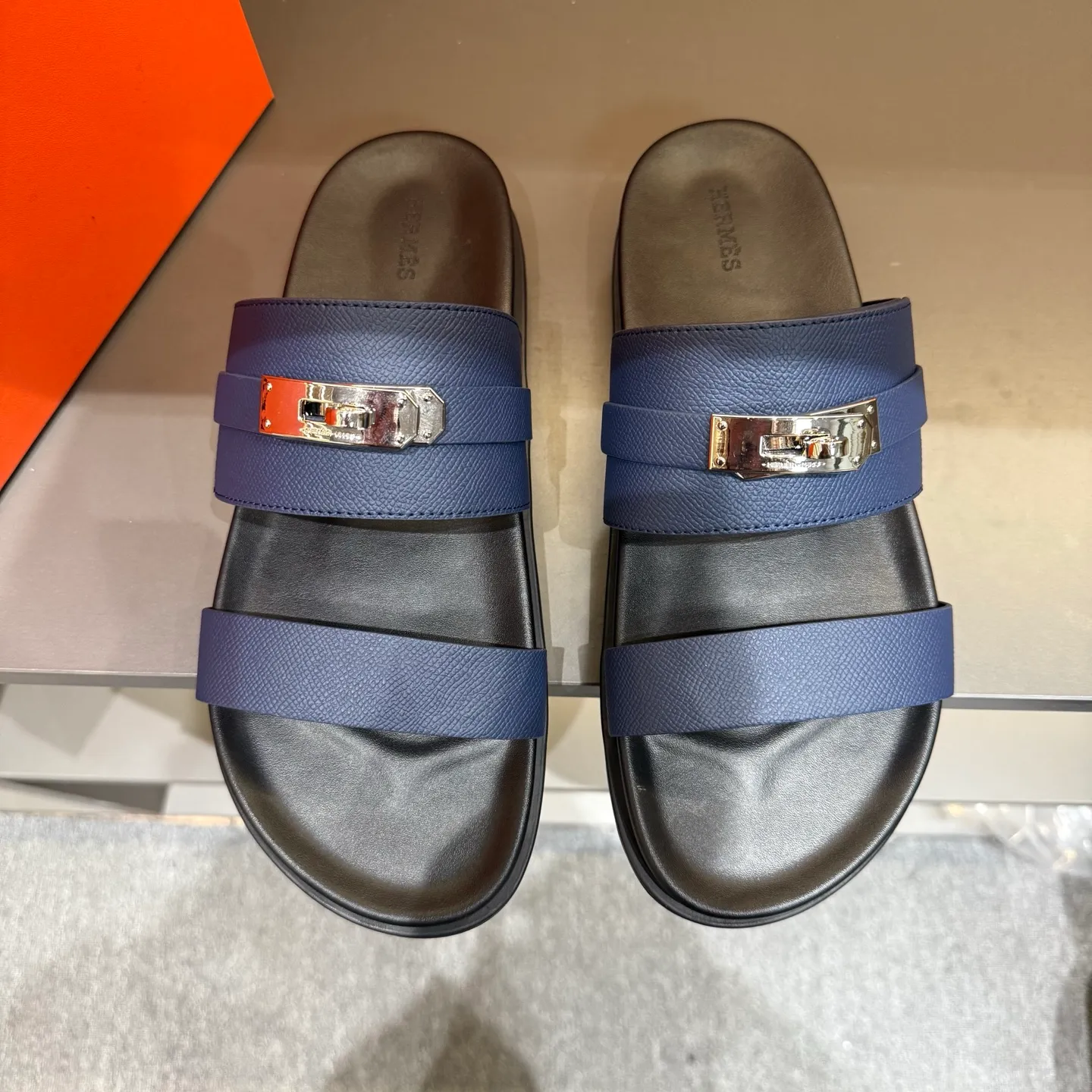 Men's shoes 💰300, size 38-45, the new 2014 summer Hermes shoes are the same as the original ones, handmade by masters! ❥High-end customization, exclusive products, the highest version in the industry⚠❥Using: Hermers upper: (pursuing top walking comfort) ✨Top quality on sale━━━━Hermes━━━━━